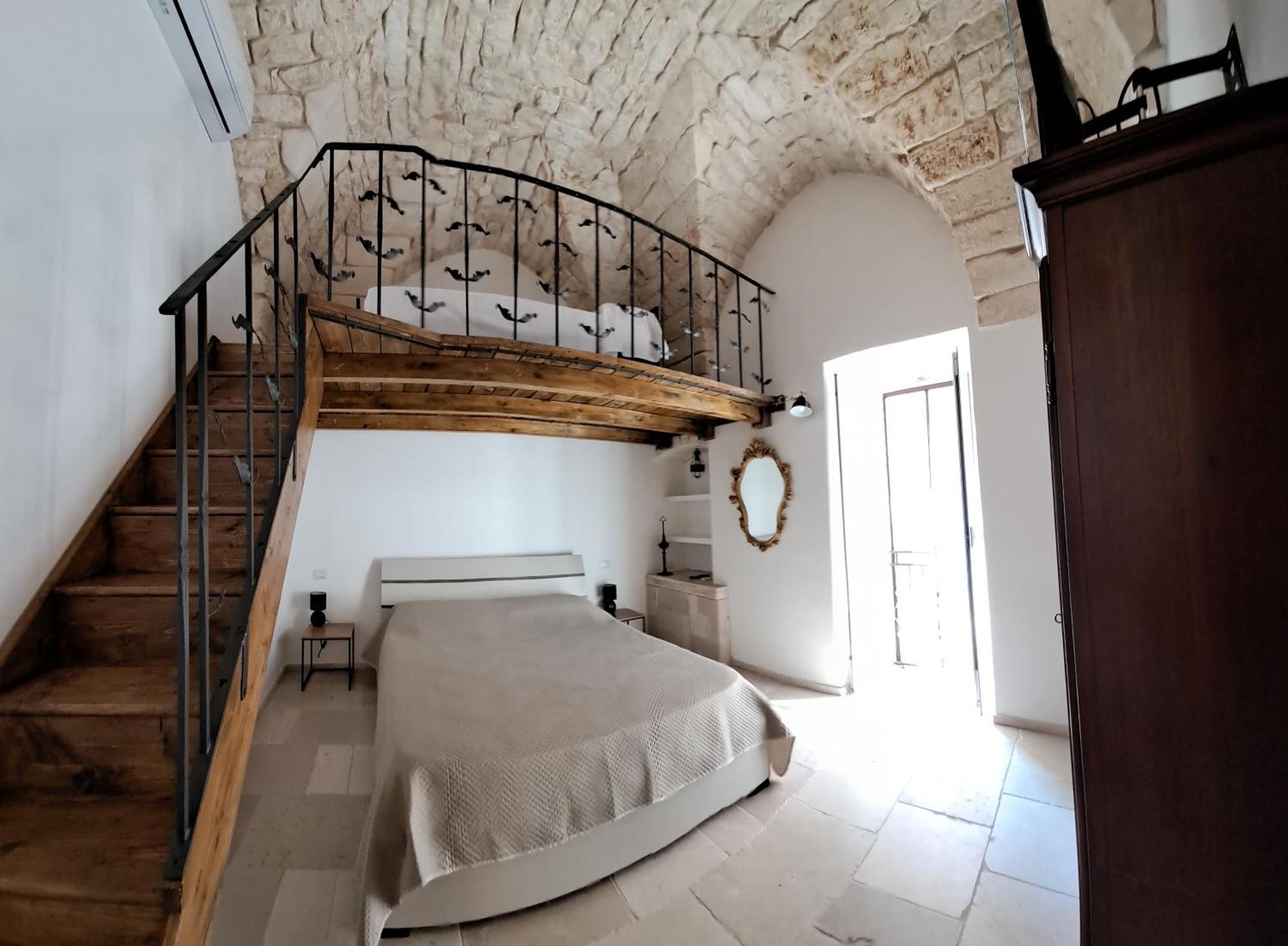 Hotel Petrakis House Ostuni Exterior foto